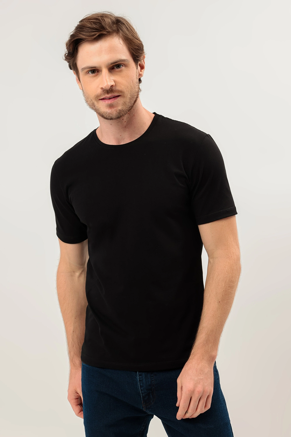 392382-1721072374450-camiseta-masculina-fio-egipcio-gola-redonda (1)